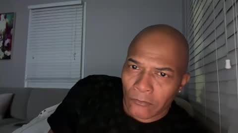 loved19 online show from February 3, 6:40 am