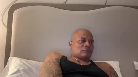 loved19 online show from April 9, 11:10 pm