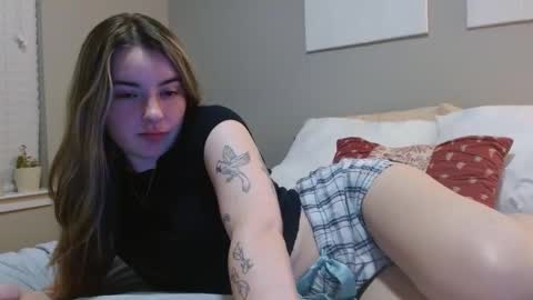 Olivia Rose online show from November 13, 3:09 am