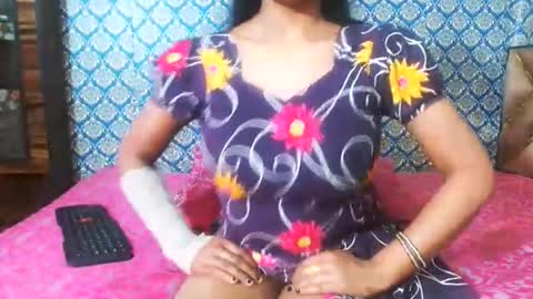 Divya online show from January 7, 12:59 am