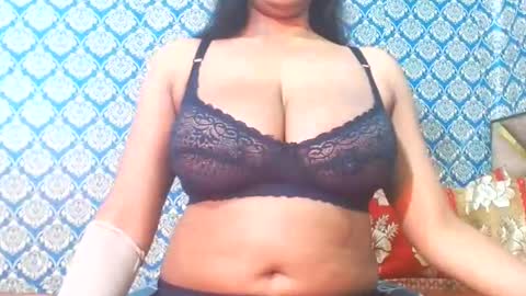 Divya online show from February 7, 12:13 am