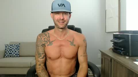 lovehatlovers online show from July 6, 1:08 pm
