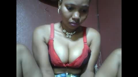 Snapshot of loveinlife750427 chatting on March 11, 4:51 am loveinlife750427 online show from March 11, 4:51 am