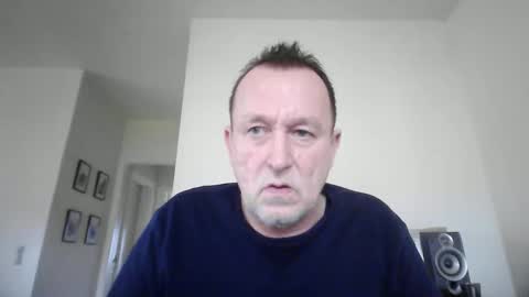 Loveluna111 online show from April 18, 10:39 am