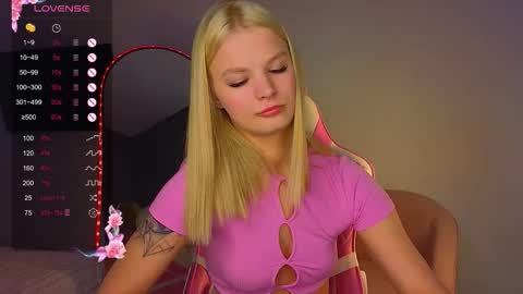 Jenny online show from November 12, 5:15 pm