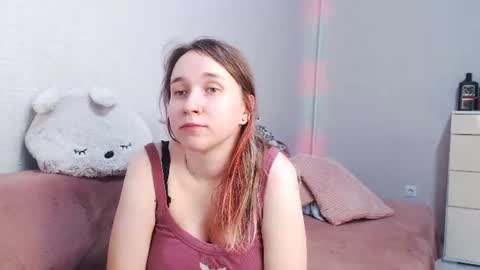 Lovely Hayley online show from July 3, 11:31 pm