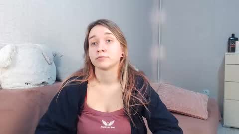 Lovely Hayley online show from February 3, 10:14 pm