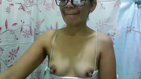 Snapshot of lovely_lady79 chatting on January 28, 11:39 pm lovely_lady79 online show from January 28, 11:39 pm