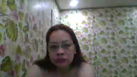 lovelyasiancutie online show from April 3, 10:17 pm