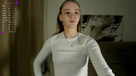 lovelygracee online show from September 21, 7:29 pm