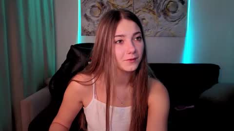 lovelygracee online show from January 9, 5:40 pm