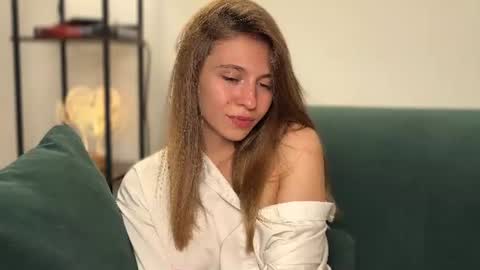 Kate only online show from June 12, 4:17 pm
