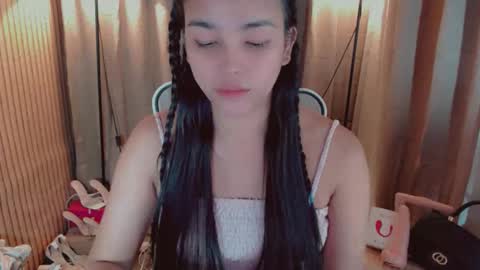 Cutie Laiza online show from February 19, 11:20 am