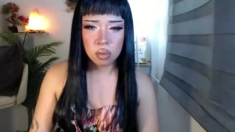 Rebeca online show from December 3, 6:41 pm