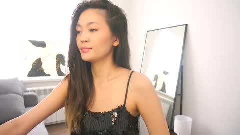 Snapshot of lovelynightt chatting on March 5, 10:11 am kim online show from March 5, 10:11 am