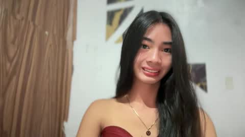 lovelyours_kishia online show from May 10, 3:35 am