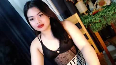 Snapshot of lovelyrhean chatting on September 12, 1:13 pm Rhean online show from September 12, 1:13 pm