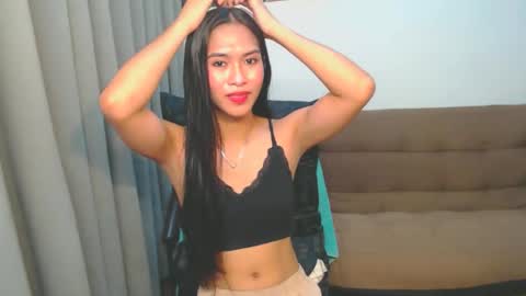 pauleen online show from November 13, 4:37 am