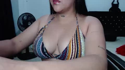 loveme_d online show from October 16, 2:38 pm