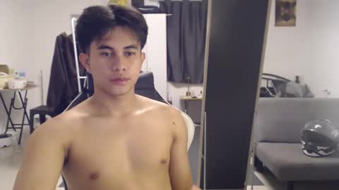 loverboyph04 online show from September 20, 11:46 am