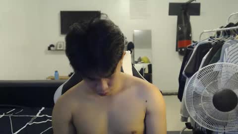 loverboyph04 online show from November 12, 5:43 am