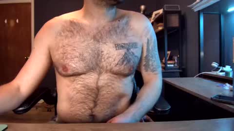 loves to drill online show from December 12, 4:21 pm