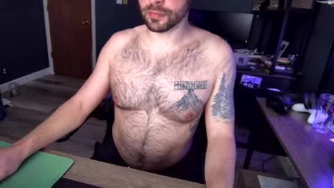 loves to drill online show from February 21, 7:10 pm