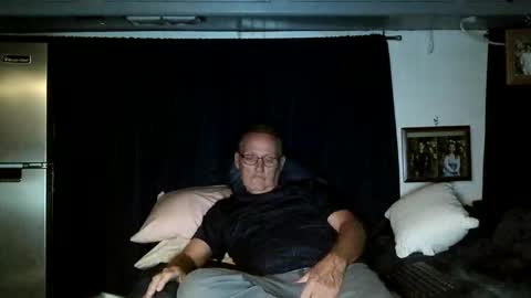 just here to have fun and cum online show from September 28, 7:39 am