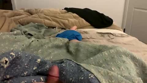 lovetocuminyou01 online show from April 4, 8:21 am