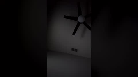 loveyofeets online show from March 22, 12:31 pm