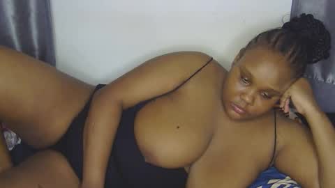 loveytiana online show from April 18, 6:04 am