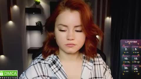 Snapshot of lu_muon chatting on September 18, 1:31 am lu_muon online show from September 18, 1:31 am