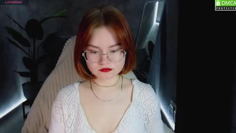 Snapshot of lu_muon chatting on February 13, 1:19 am lu_muon online show from February 13, 1:19 am