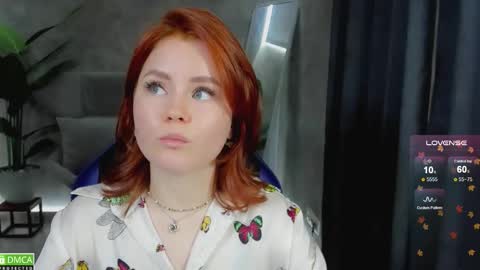 Snapshot of lu_muon chatting on September 12, 2:35 am lu_muon online show from September 12, 2:35 am