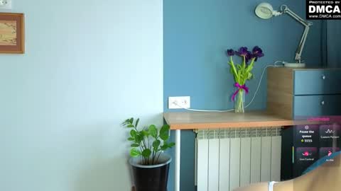 lu_muon online show from March 12, 2:04 am