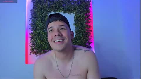 luc_sforza online show from October 31, 1:22 pm