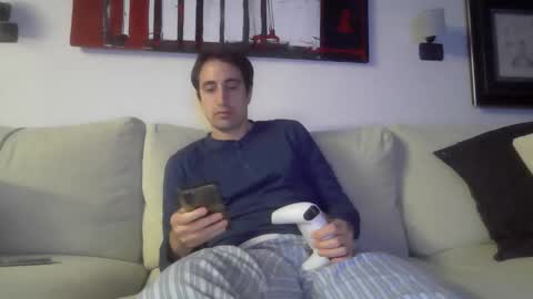 Snapshot of luca_f4 chatting on October 30, 8:09 pm Luca online show from October 30, 8:09 pm