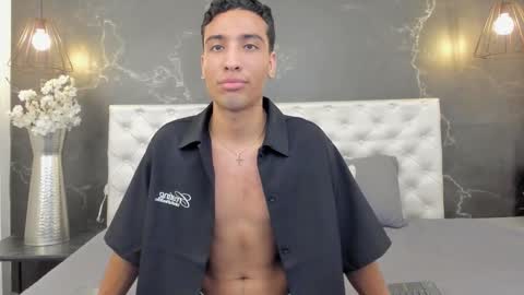 Luca online show from March 3, 6:04 pm