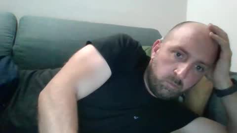 Luca online show from October 2, 8:40 pm