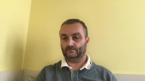 lucarossi999999 online show from June 7, 9:47 am