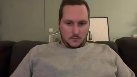 Snapshot of lucas1996_ chatting on December 13, 7:21 pm Lucas online show from December 13, 7:21 pm