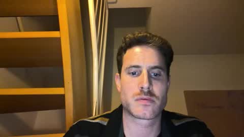 lucas30123 online show from October 22, 7:26 pm