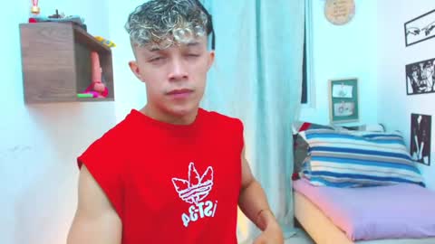 Lucas Luxx online show from September 20, 2:31 pm