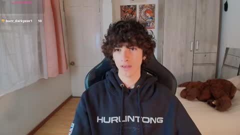 lucas_xo online show from December 22, 9:32 pm