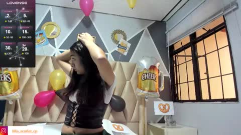 Snapshot of lucasymia_69 chatting on September 25, 12:23 pm MIA HOT online show from September 25, 12:23 pm