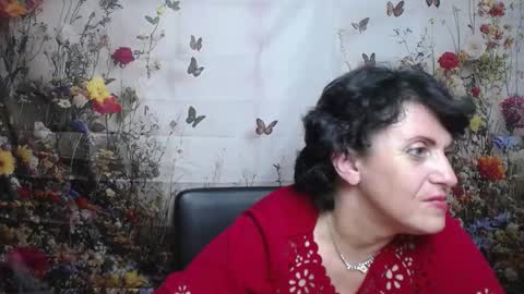 Snapshot of luciami chatting on September 25, 6:59 pm LuciaMi online show from September 25, 6:59 pm