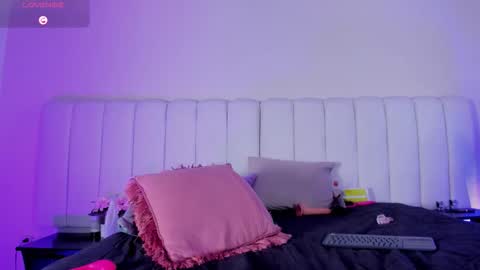 Snapshot of luciana_66 chatting on October 2, 1:48 am Lisseth online show from October 2, 1:48 am