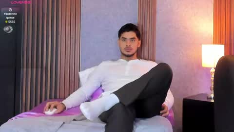 Luciano online show from July 2, 12:21 pm