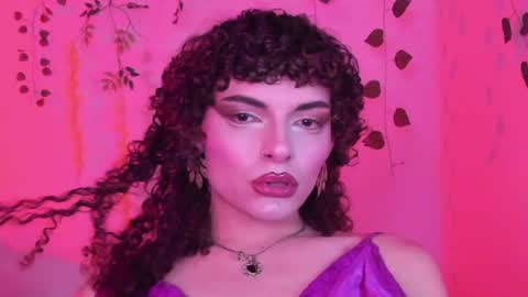 Lucy or Lucian 3 Come to my social Links3   online show from June 16, 7:12 am