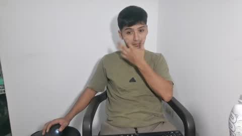 leonel online show from April 22, 3:02 am